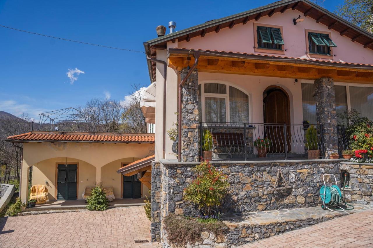 Cavizzano 028 - Agriturismo "Il Boschetto" Con Piscina, Pace E Natura - Camera Familiare מראה חיצוני תמונה