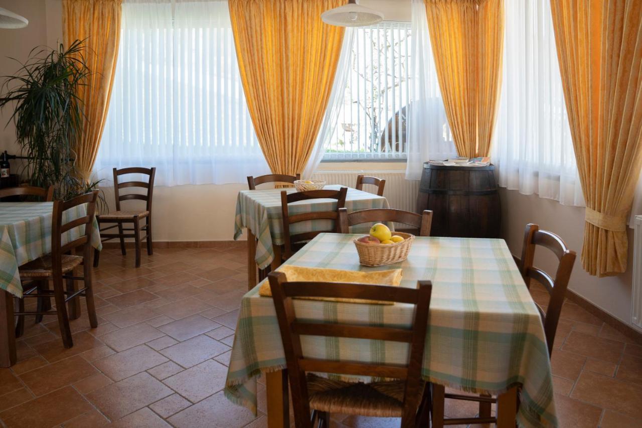 Cavizzano 028 - Agriturismo "Il Boschetto" Con Piscina, Pace E Natura - Camera Familiare מראה חיצוני תמונה