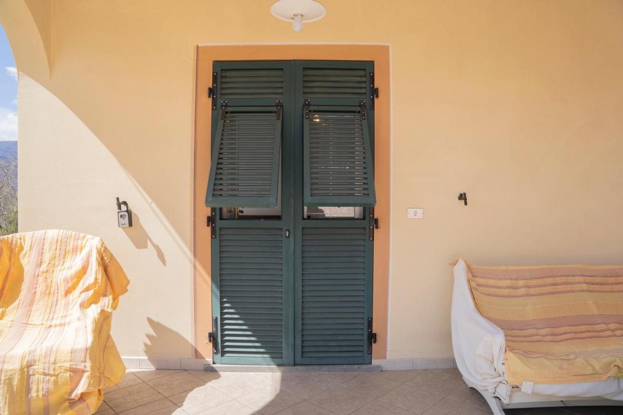 Cavizzano 028 - Agriturismo "Il Boschetto" Con Piscina, Pace E Natura - Camera Familiare מראה חיצוני תמונה