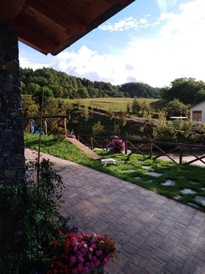 Cavizzano 028 - Agriturismo "Il Boschetto" Con Piscina, Pace E Natura - Camera Familiare מראה חיצוני תמונה