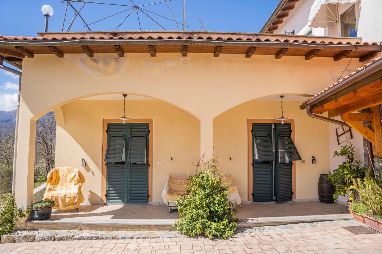 Cavizzano 028 - Agriturismo "Il Boschetto" Con Piscina, Pace E Natura - Camera Familiare מראה חיצוני תמונה