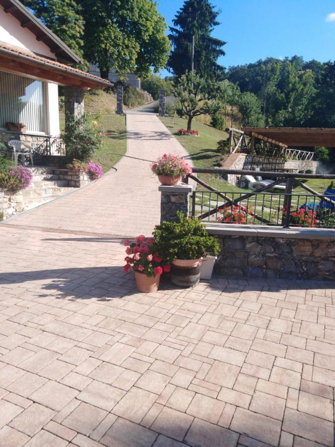 Cavizzano 028 - Agriturismo "Il Boschetto" Con Piscina, Pace E Natura - Camera Familiare מראה חיצוני תמונה